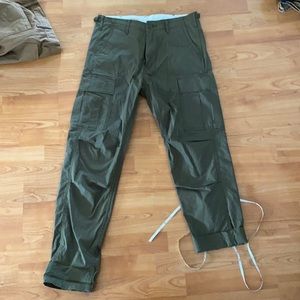 Levi premium ripstop cargo 31 x29 olive
